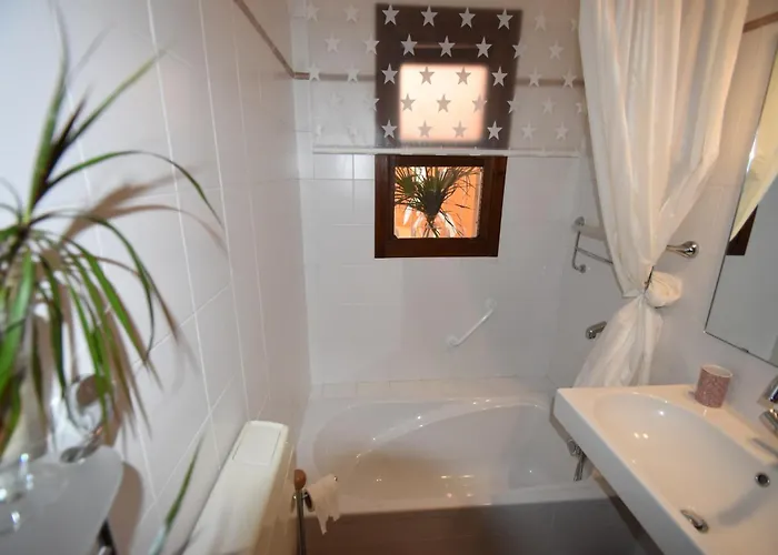 By Maggiore With Garden Views *