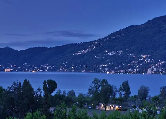 Feriehus By Maggiore With Garden Views *