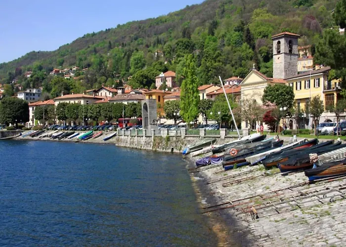 Feriehus By Maggiore With Garden Views